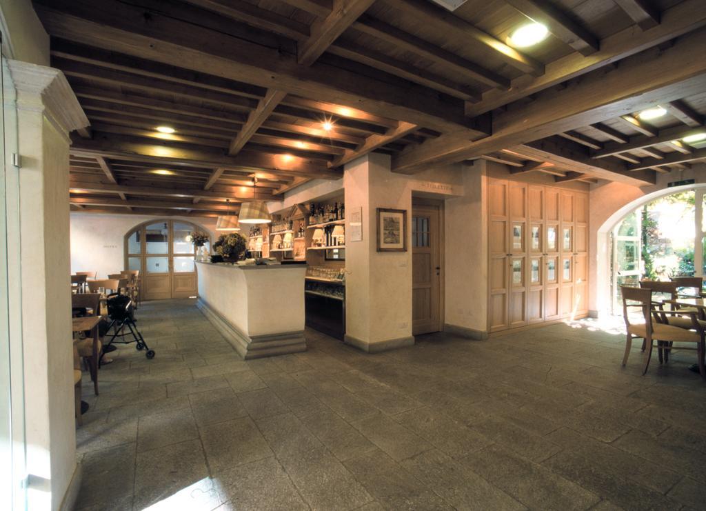 Hotel Margna Morbegno Bagian luar foto